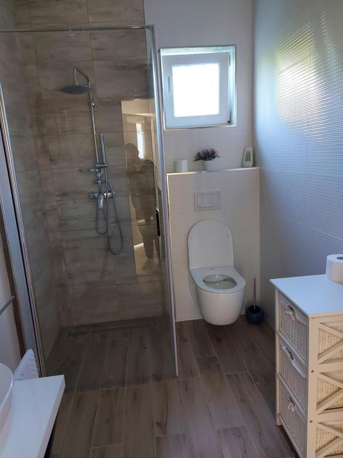 Apartment Rosie Smoljanac Exteriér fotografie